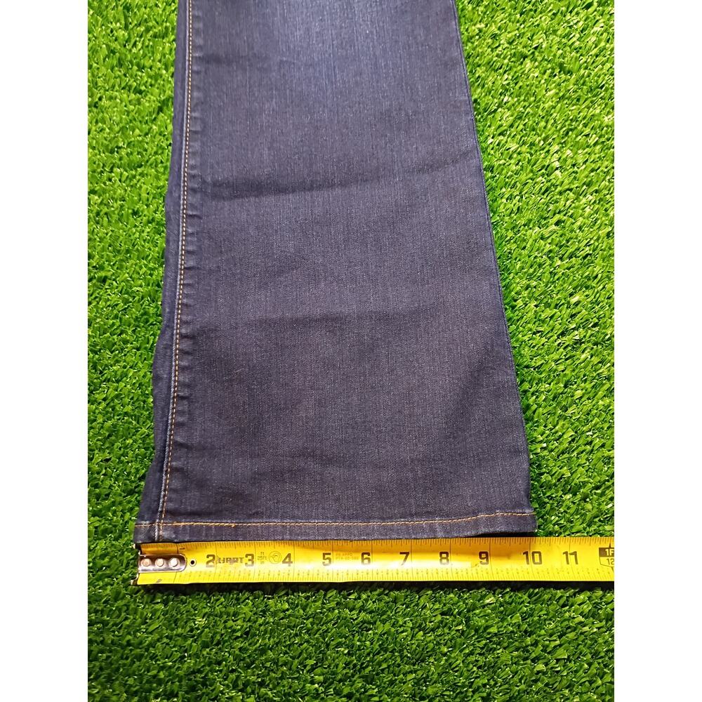 Levi Strauss & Co. Mid-Rise Bootcut Jeans 18S - Picture 6 of 9